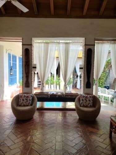Сasa de vacaciones Divine 4br House With Pool In Cartagena